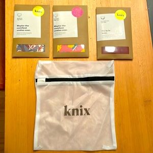 BNWT - 3 pairs Knix Essential High rise underwear size L & wash bag